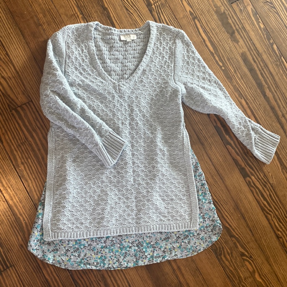 LOFT v neck Sweater with Flower Lining